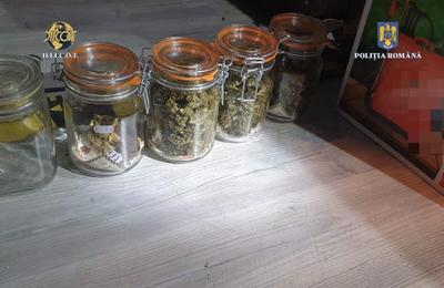 Tânăr reținut de procurorii clujeni pentru trafic de droguri de risc