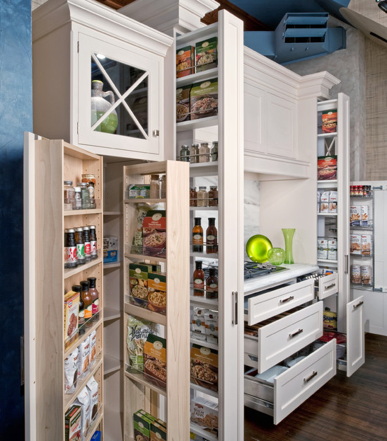 10 modele de bucatarii traditionale