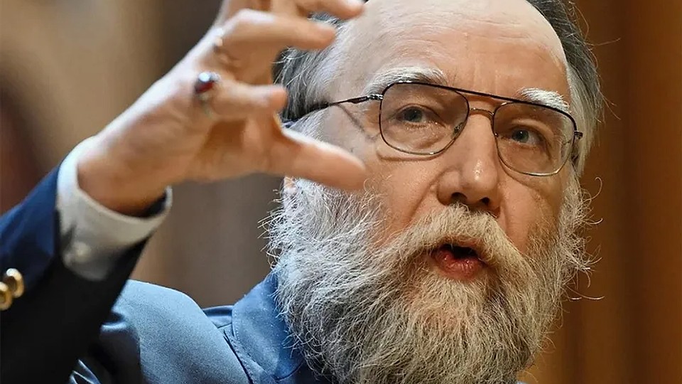 Dughin prevestește: Rusia, în pragul unei noi perestroika. SUA și Europa vor să îl înlăture pe Putin
