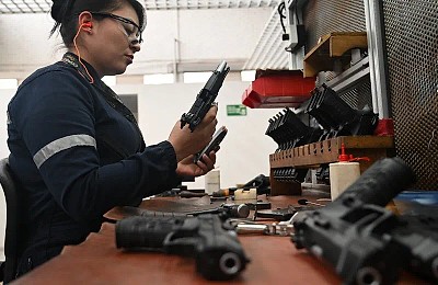 Războiul din Ucraina, beneficii de 679.000.000.000$ industriei de arme. România, achiziții de 10.000.000.000€