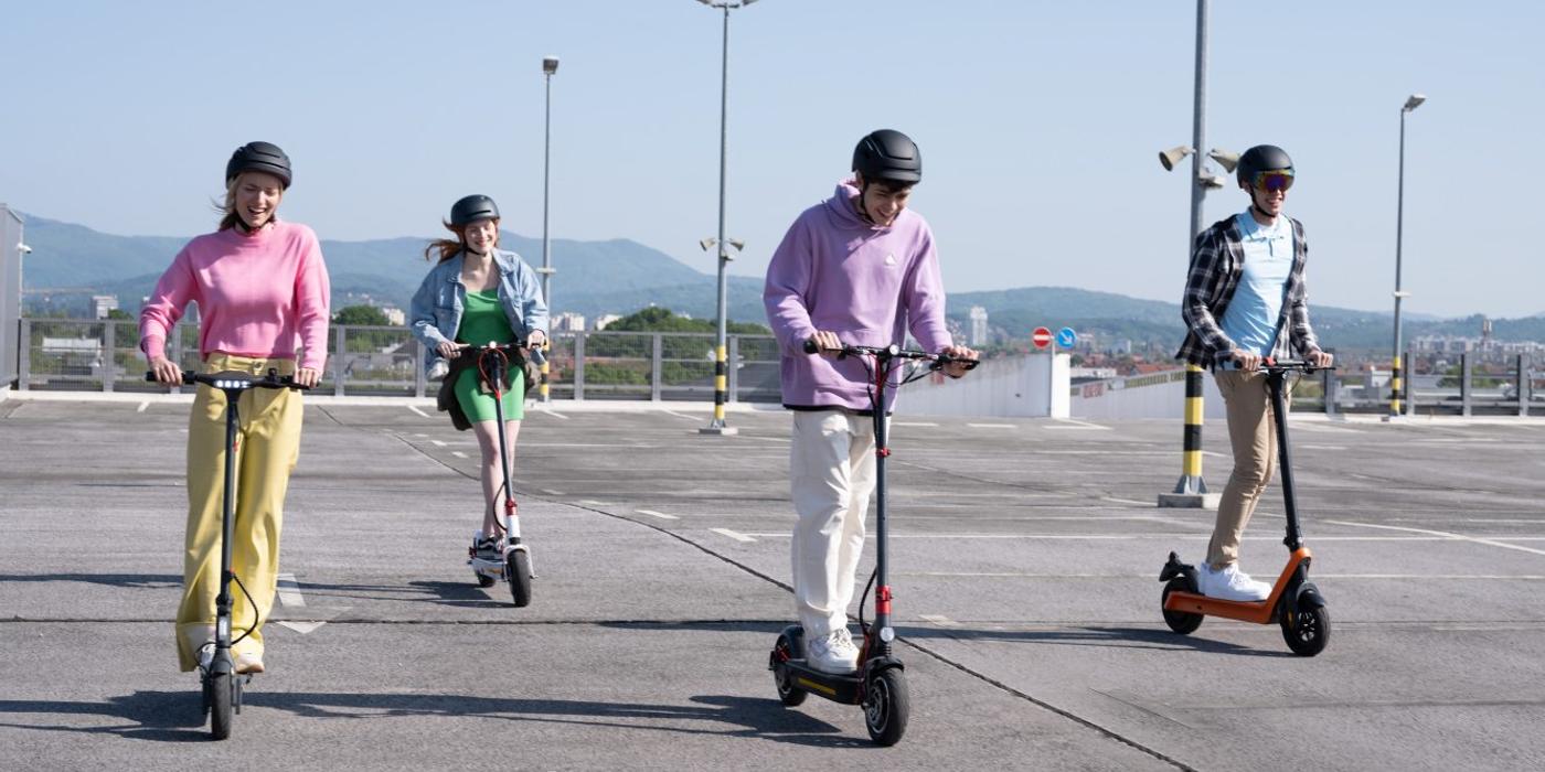 Cum alegi cel mai eficient vehicul electric pentru drumuri scurte: Ghidul complet al autonomiei și costurilor zilnice