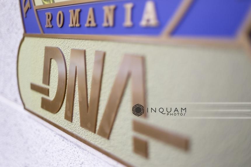 UPDATE Expertul din dosarul preşedintelui CJ Vaslui Dumitru Buzatu, în arest preventiv pentru 30 de zile. El este acuzat de luare de mită şi de trafic de influenţă
