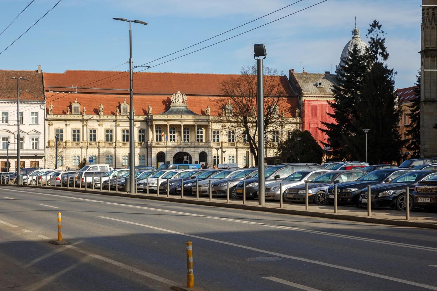 Află când poți depune cererile pentru parcări în Cluj-Napoca, precum și noile tarife la abonamente