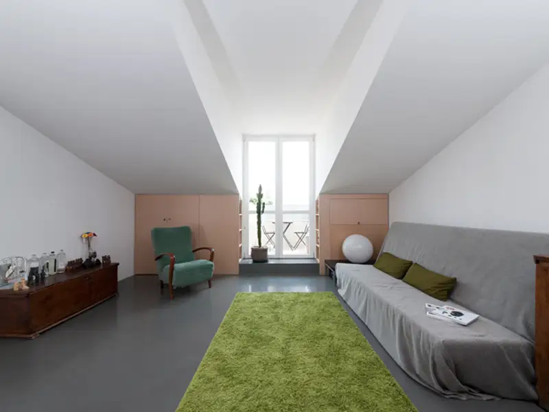 Reamenajarea spectaculoasa a unei mansarde din Verona. Poze inainte si dupa