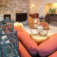 Variante de iluminat pentru camera de zi