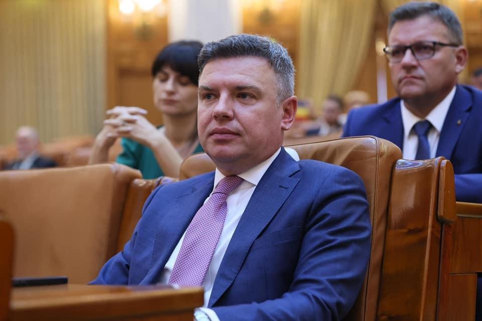 Un deputat PSD anunţă că guvernul are planuri mari pentru noi investiţii la compania Antibiotice Iaşi: Este esenţial să echilibrăm nevoia de acces la medicamente inovative cu suportul pentru producţia internă