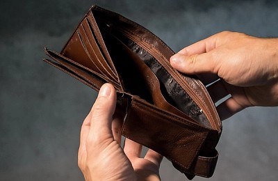 Sărăcie de Paști. Inflația și frigul fac trufandalele inaccesibile pentru mulți