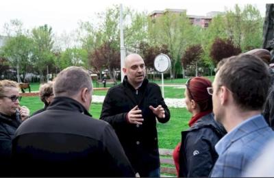 Astăzi, 15 iunie 2023, de la ora 18.00, bucureștenii din Sectorul 2 sunt așteptați la o discuție cu Radu Mihaiu despre problemele sectorului