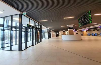Aeroportul Iaşi va inaugura noul terminal vinerea viitoare, când va fi operată cursa Tarom spre Otopeni / Din 31 martie, vor fi aduse aici toate zborurile către destinaţiile din zona Schengen
