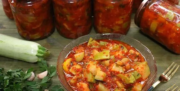 Salată de dovlecei marinați cu sos de ardei, o rețetă inspirată de LaLena.ro