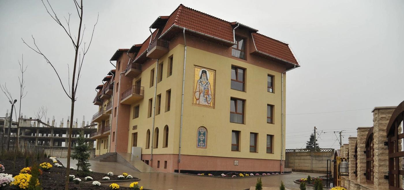 Arhiepiscopia Clujului anunță că va investi în lucrările la extindere a Centrului de Îngrijiri Paliative „Sfântul Nectarie”