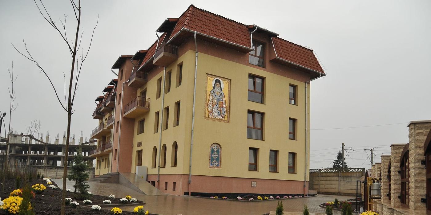 Arhiepiscopia Clujului anunță că va investi în lucrările la extindere a Centrului de Îngrijiri Paliative „Sfântul Nectarie”