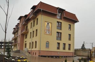 Arhiepiscopia Clujului anunță că va investi în lucrările la extindere a Centrului de Îngrijiri Paliative „Sfântul Nectarie”
