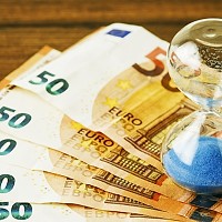 Explicațiile guvernatorului BNR privind eșecul trecerii României la euro. „Pot să vorbesc liber: A fost o decizie politică!”