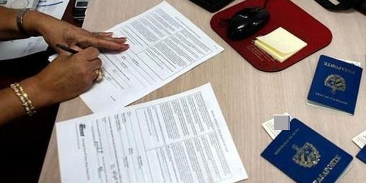 Polițiștii clujeni au prins nouă cetățeni din Bangladesh lucrând ilegal în municipiul Cluj-Napoca