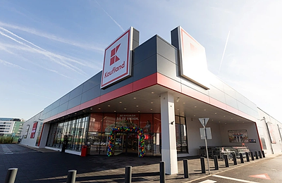 O fostă fabrică din Pantelimon se transformă în magazin Kaufland: Angajări în curs