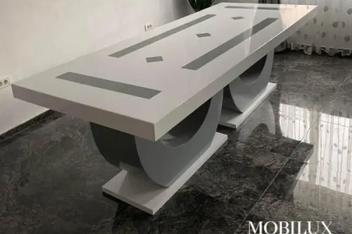 Mese elegante, elementul de decor vedetă în living. Mobilux Home vă inspiră în alegeri!