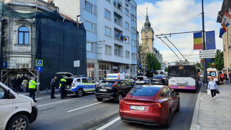 Accident, în această dimineață, pe strada Memorandumului din Cluj-Napoca