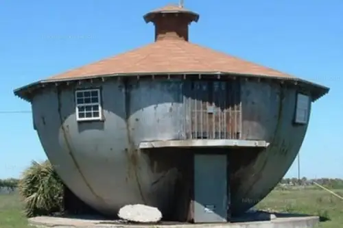 Cele mai ciudate 15 case din lume