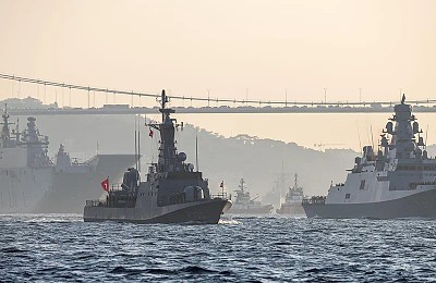 Turcia, gata să preia comanda în Marea Neagră. Rusia atacă porturile cu rachete balistice