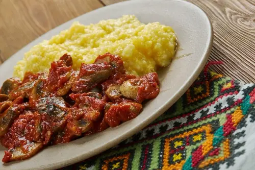 Mâncare de post cu ciuperci: rețeta tradițională gata în 30 de minute