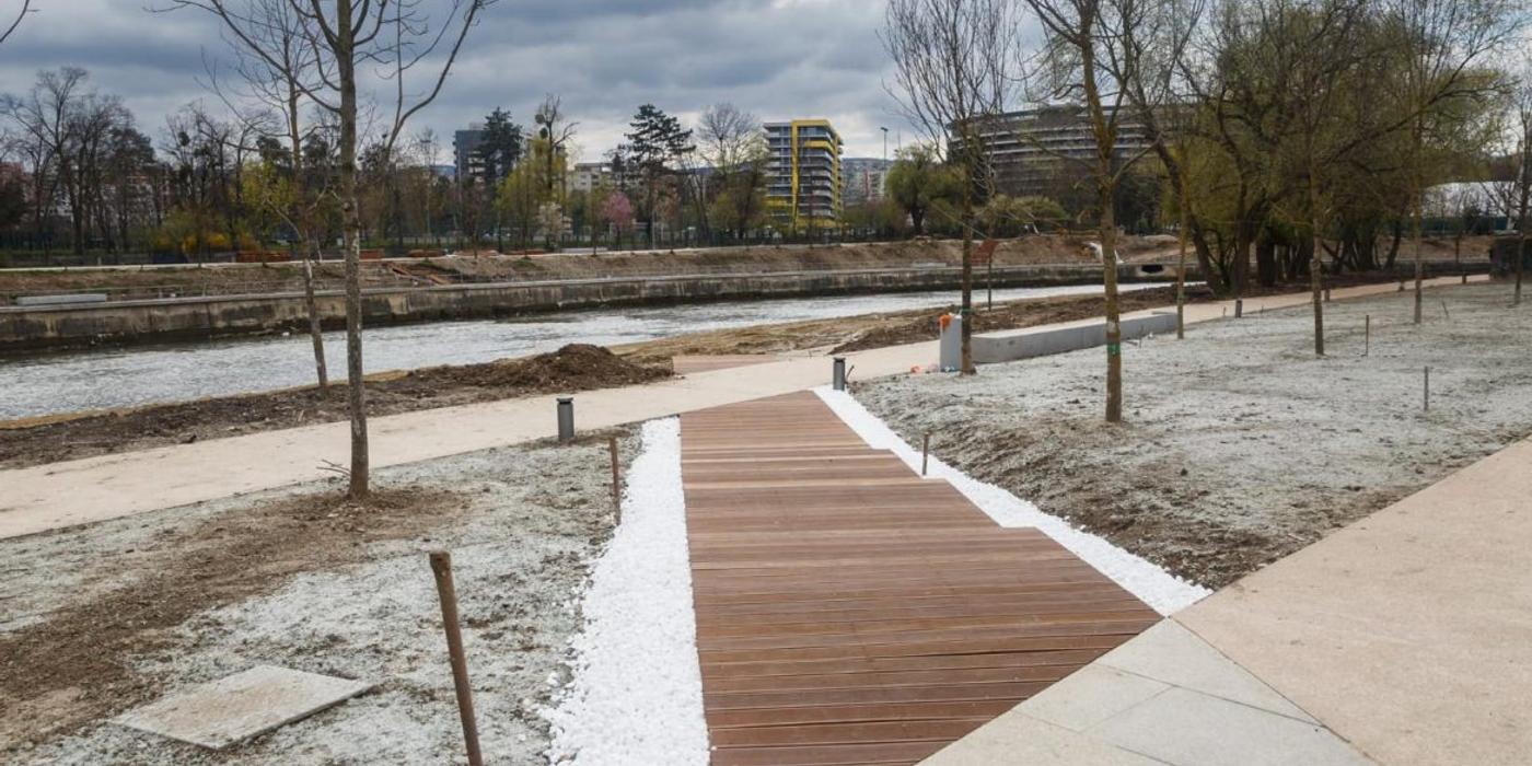 Lucrările de modernizare a malurilor Someșului au ajuns la un stadiu de 72%, potrivit anunțului primarului Emil Boc