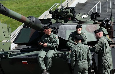 Polonia cheamă rezerviștii la instrucție pentru război cu Rusia. Ce s-ar putea întâmpla în 2027?
