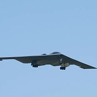 Cum se pregătesc piloții SUA pentru misiuni de 40 de ore cu B-2, bombardierul de 2.000.000.000$