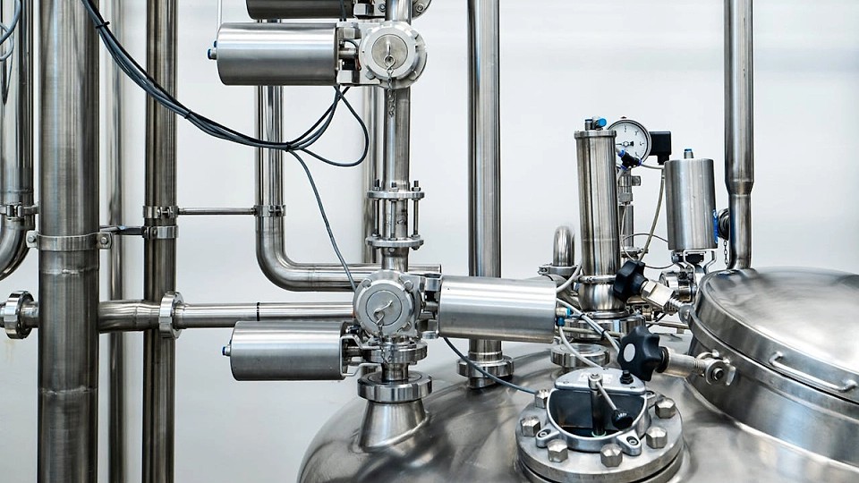 Componente cheie pentru sisteme industriale de aer comprimat