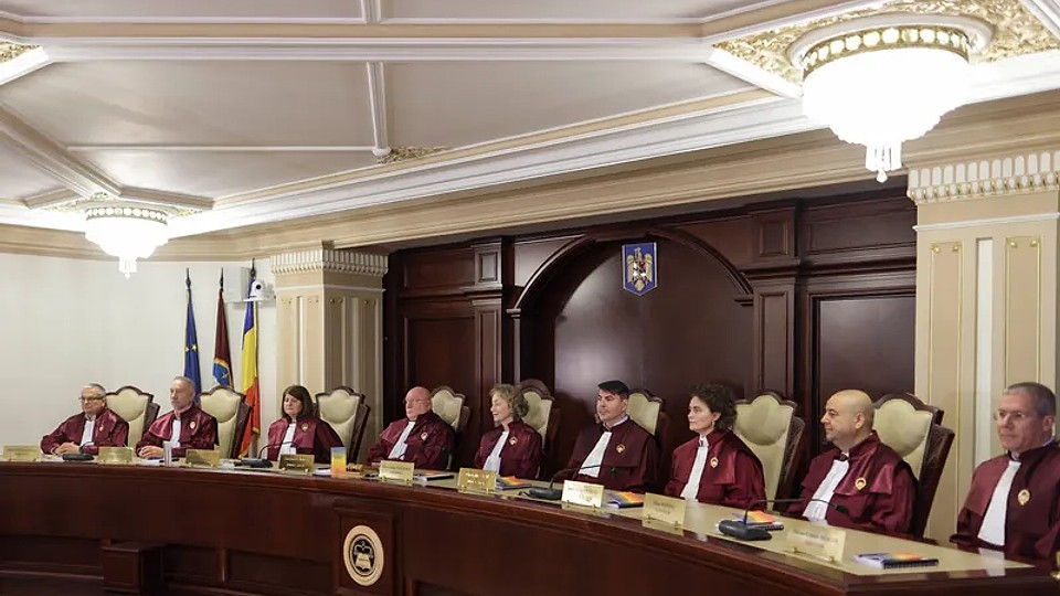 Ce argumente au judecătorii CCR să nu taie pensiile speciale? Șanse uriașe ca legea să nu treacă