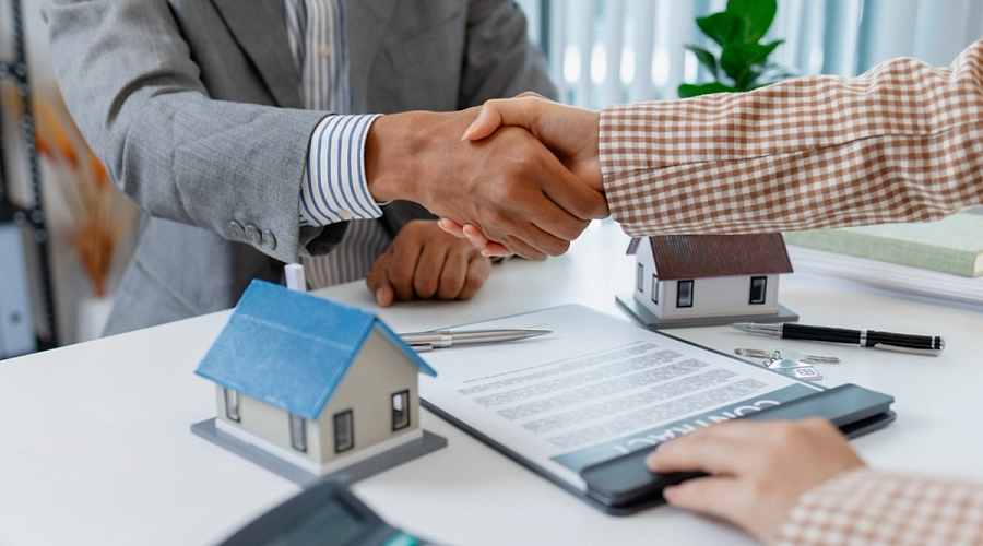 Cumperi o casă în 2026? ANPC a lansat „Ghidul Cumpărătorului”: 5 pași pentru a evita capcanele imobiliare