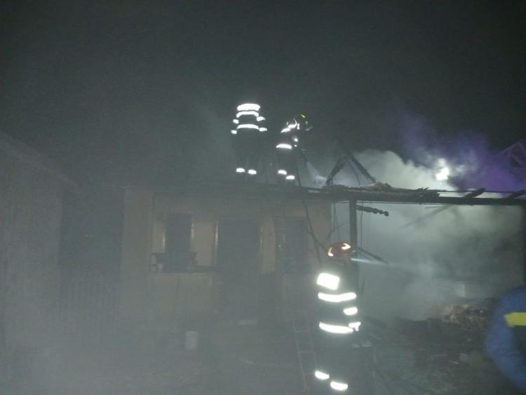 Un incendiu a cuprins în această dimineață o anexă gospodărească în localitatea Mănășturel