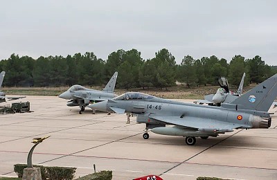 România modernizează cu 2.600.000.000€ cinci baze militare. 10.000 soldați NATO sunt gata de război