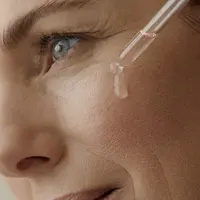 BAKUCHIOL: la fel de eficient ca Retinol, dar delicat cu pielea