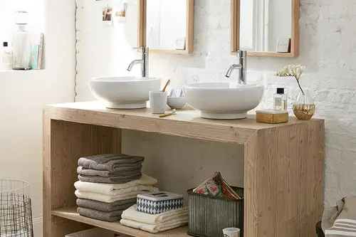 Lavoare decorative care schimba atmosfera baii