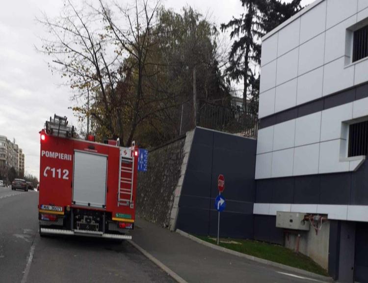 O femeie a căzut de la înălțime, de pe un bloc din cartierul Mănăștur din municipiul Cluj-Napoca