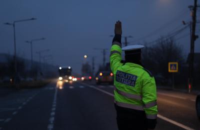 Trafic îngreunat pe DN 66 Defileul Jiului, din cauza unui protest al transportatorilor