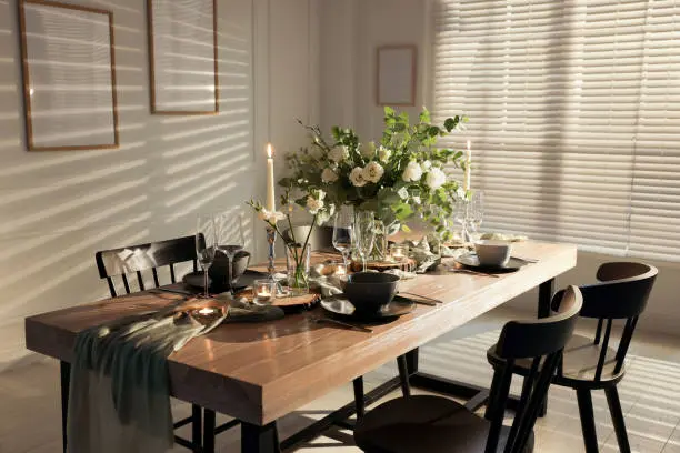 Top 10 stiluri inovatoare de amenajare a unei zone de dining