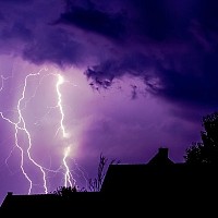 Prognoza meteo, 14 aprilie. Vremea va fi caldă, dar va ploua în majoritatea regiunilor din țară