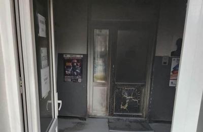 Marți seara, un incident șocant a avut loc în sediul poliției din orașul Huedin