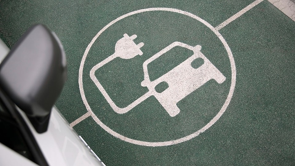 Peste 1200 de vehicule electrice au fost înmatriculate în luna martie pe plan local