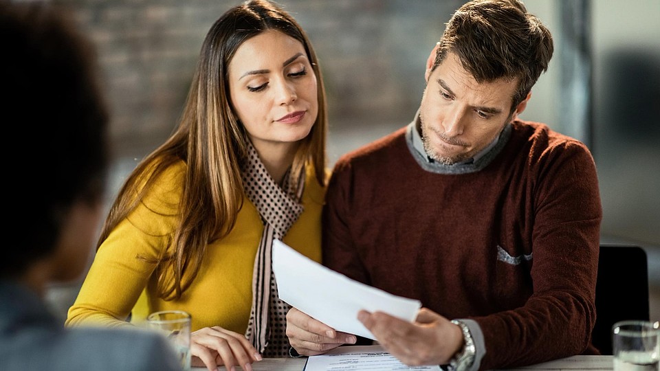 Refinanțare credit: când merită și cum alegi cea mai bună soluție pentru tine