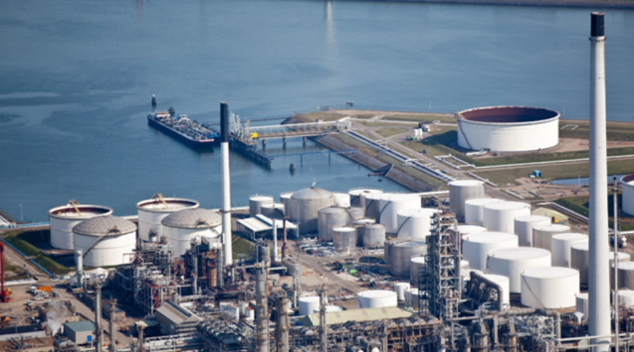 Blocaj la un gigant din Portul Constanța: De ce amenință Oil Terminal cu greva generală și ce mize economice sunt în joc