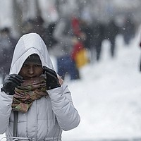 Prognoza meteo, 10 februarie. Zi cu temperaturi scăzute, ninsori și polei. Când se mai încălzește