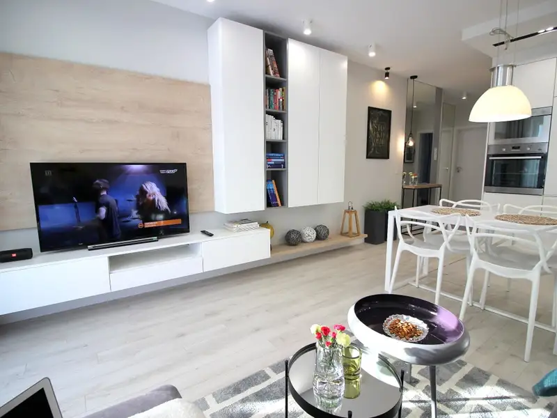 54 de metri patrati scandinavi si moderni intr-un apartament de 3 camere