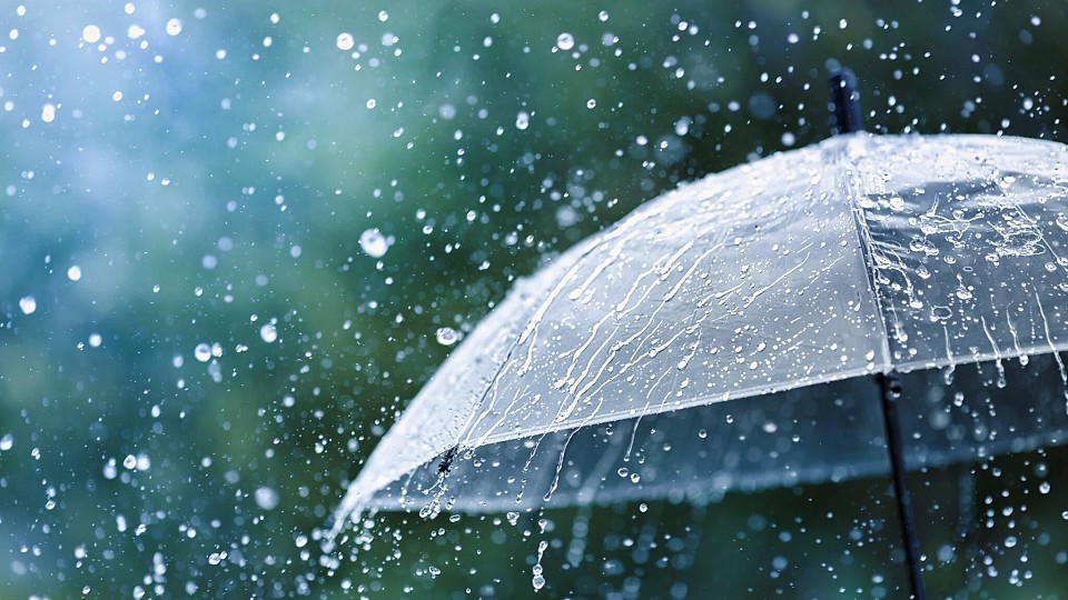 Prognoza meteo, 16 august. Început de weekend cu valori termice ridicate. Regiunile în care se mai răcorește