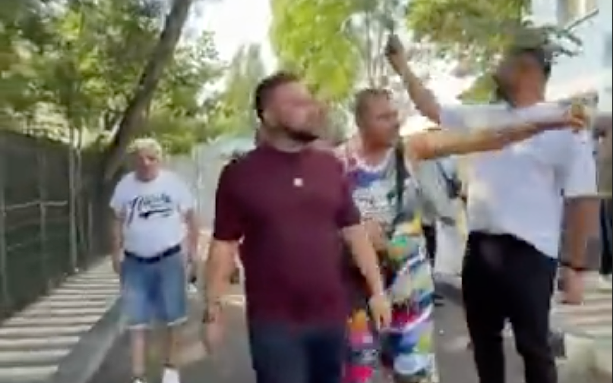 Moșia de la parter: Când curtea blocului devine proprietate privată cu magazie de murături și supraveghere video
