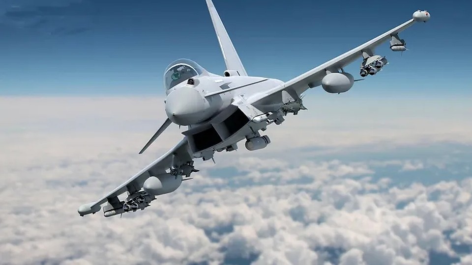 România își păzește cerul cu 38 avioane F-16 de 700.000.000€. Germania ne ajută cu 5 Eurofighter
