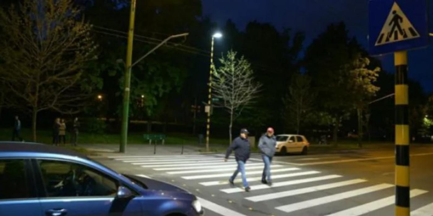 Proiectul cu finanțare europeană privind iluminarea trecerilor pentru pietoni pe drumurile județene clujene