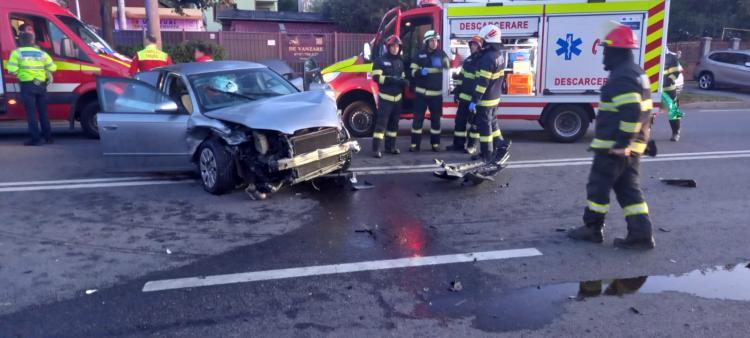 Accident rutier grav, în această dimineață, pe strada Corneliu Coposu din Cluj-Napoca